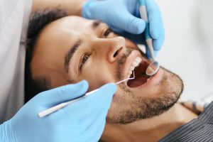 dentista cerca de Majadahonda - revisiÃ³n hombre