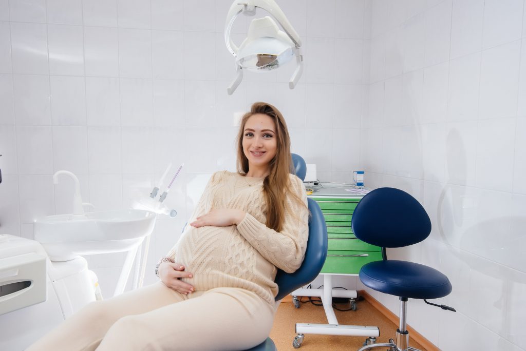¿qué Servicios Puede Obtener Una Embarazada En Nuestra Clínica Dental Majadahonda Like Dentalemk 2892
