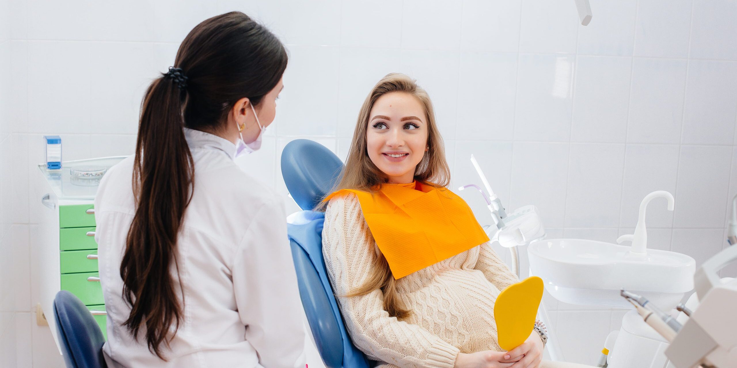 clínica dental Majadahonda – Embarazada en consulta clínica dental Majadahonda - Embarazada en consulta