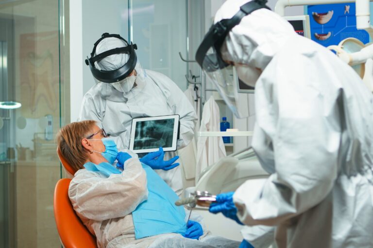 motivos por los que se pueden caer los dientes – revision profesional motivos por los que se pueden caer los dientes - revision profesional