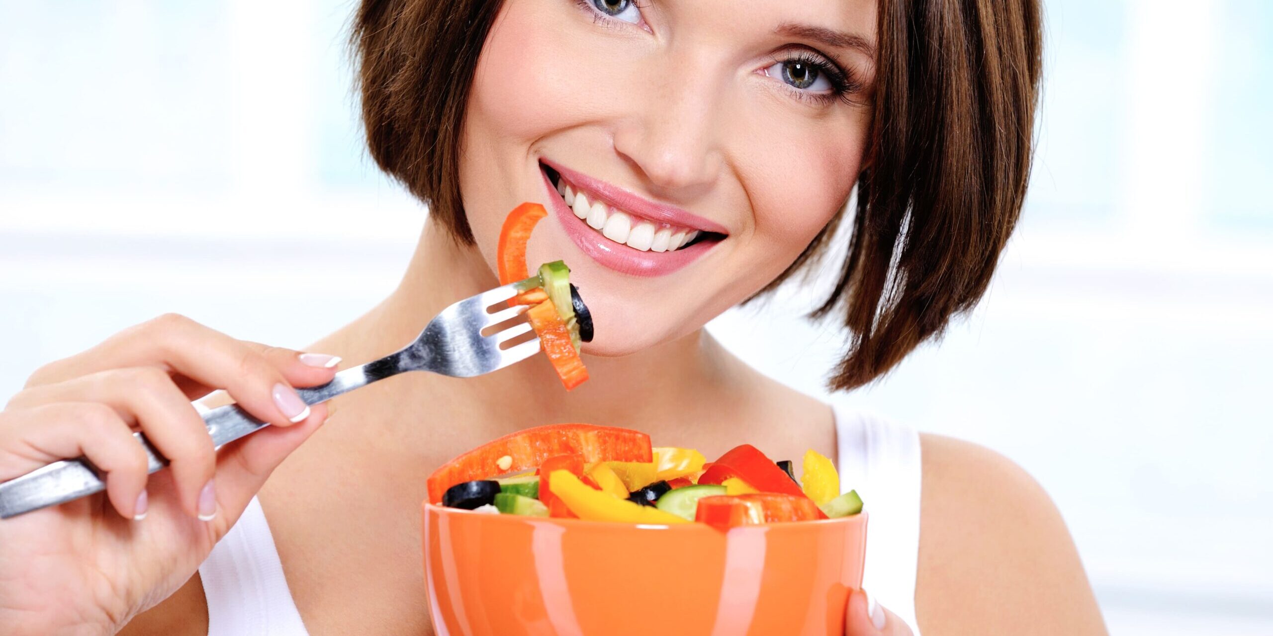 Alimentos que manchan los dientes – frutas Alimentos que manchan los dientes - frutas