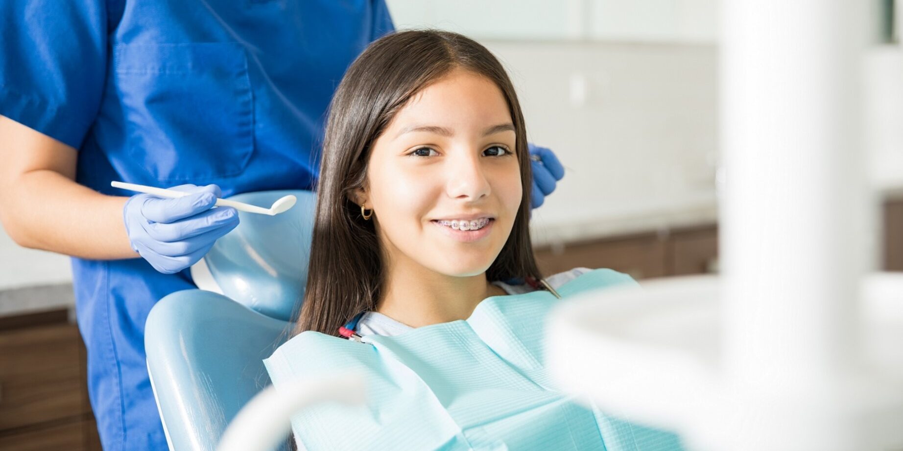 ortodoncia en Villafranca del Castillo - sonrisa adolescente