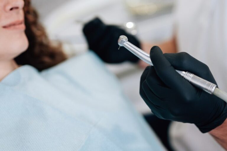 implantología y cirugía en Brunete -aparato implantología y cirugía en Brunete -aparato