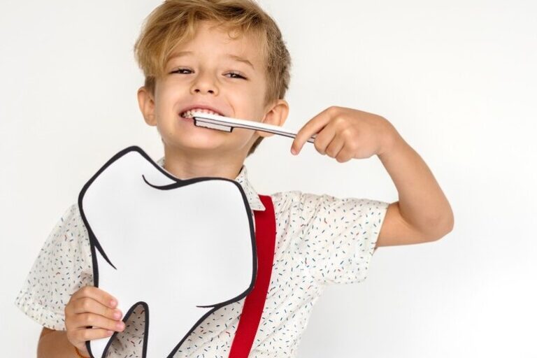 dentista infantil en Villanueva del Pardillo-niño dentista infantil en Villanueva del Pardillo-niño