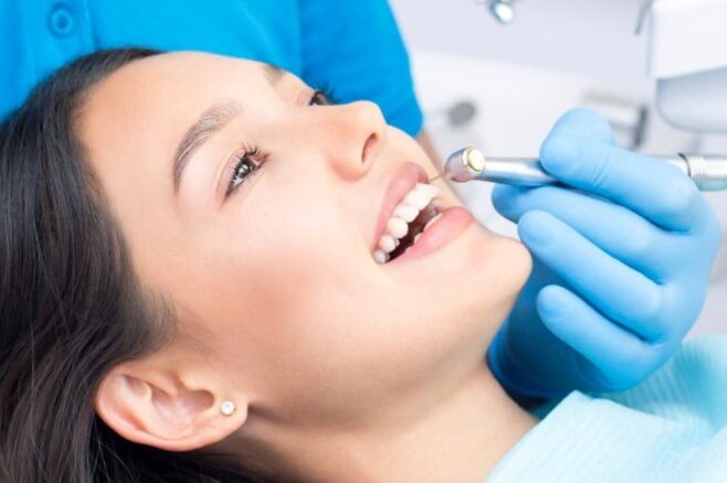 Limpieza dental en Majadahonda – Azul Limpieza dental en Majadahonda - Azul
