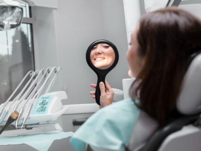 Clínica dental en Brunete - Mujer