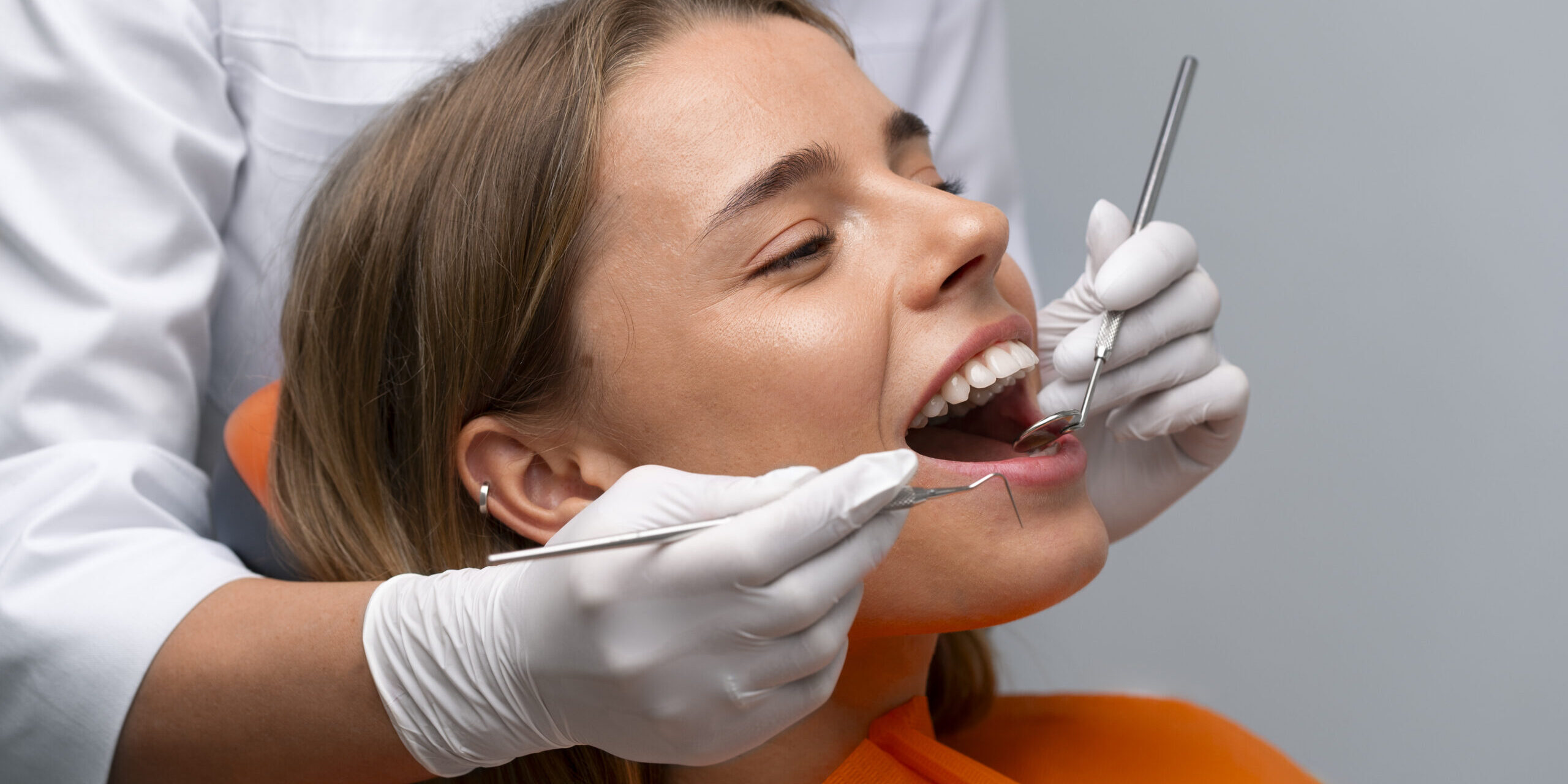 clínica dental en Villanueva de la Cañada-niña